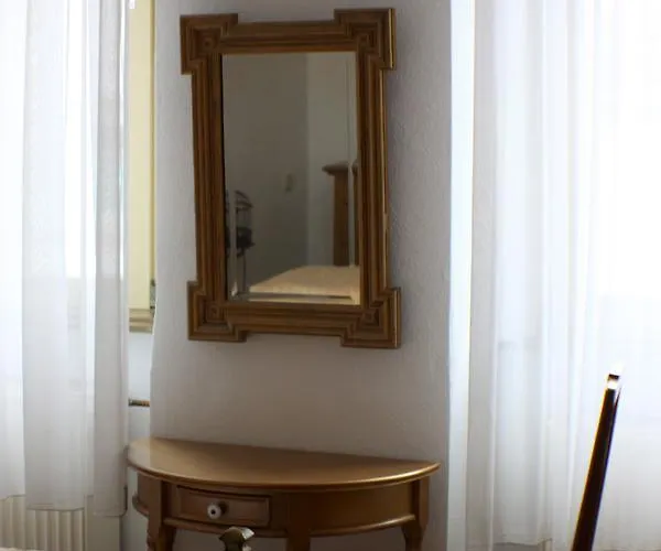 Vivo-vino ベッド・アンド・ブレックファスト 3*