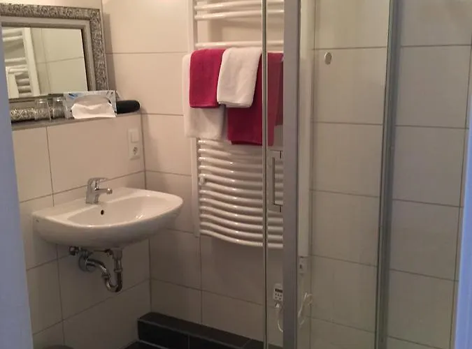 ベッド・アンド・ブレックファスト Vivo-vino 3*