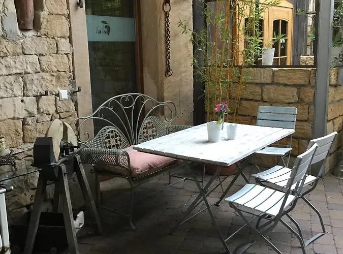 ベッド・アンド・ブレックファスト Vivo-vino 3*